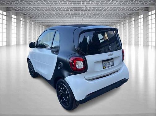 2017 smart ForTwo Passion Hatchback Coupe 2D