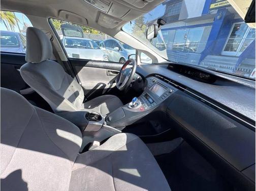 2012 Toyota Prius Two