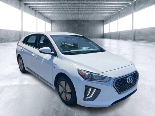 Ceramic White 2020 Hyundai IONIQ Hybrid SE