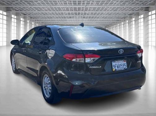 2020 Toyota Corolla Hybrid SE