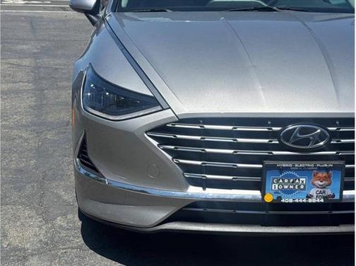 2021 Hyundai SONATA SE