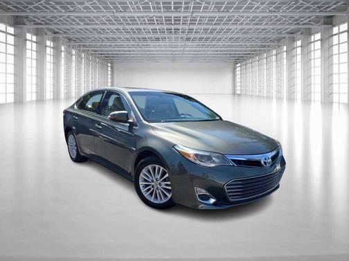 2014 Toyota Avalon Hybrid XLE Premium