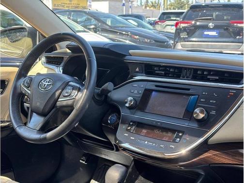 2014 Toyota Avalon Hybrid XLE Premium