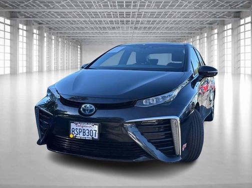 2017 Toyota Mirai Base