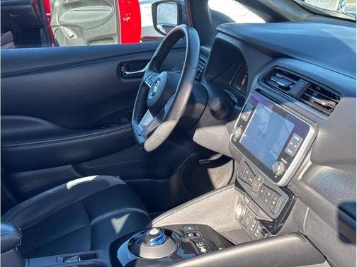 2020 Nissan Leaf SL PLUS 62 kWh