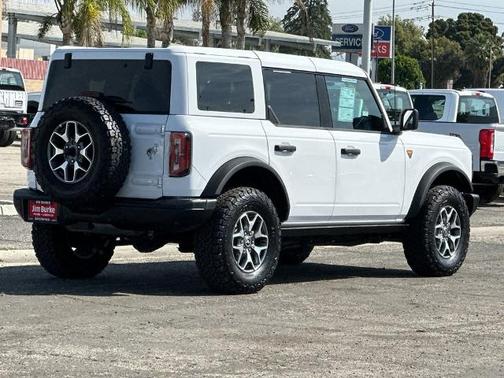 OXFORD WHITE 2025 Ford Bronco BADLANDS