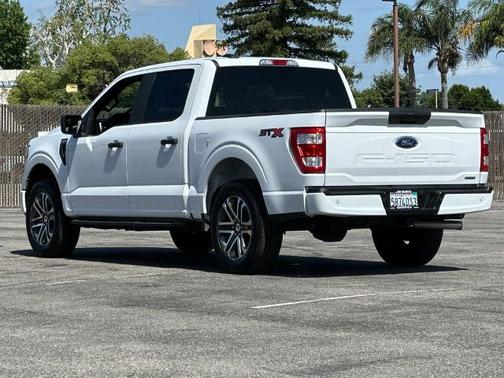 OXFORD WHITE 2022 Ford F-150