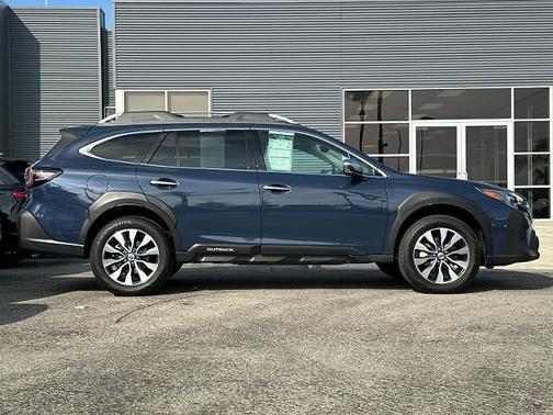2023 Subaru Outback TOURING XT