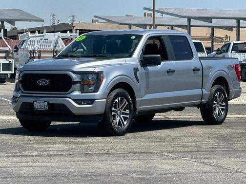 ICONIC SILVER METALLIC 2023 Ford F-150 XL