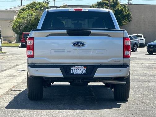 ICONIC SILVER METALLIC 2023 Ford F-150 XL