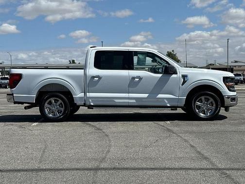 OXFORD WHITE 2025 Ford F-150 XLT