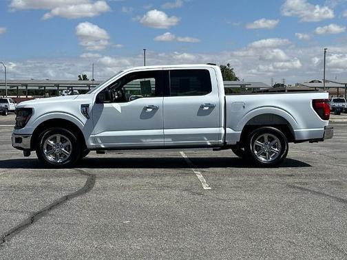OXFORD WHITE 2025 Ford F-150 XLT