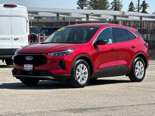 RAPID RED MET TINTED CC 2023 Ford Escape ACTIVE
