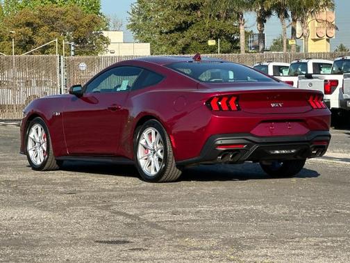 2025 Ford Mustang GT