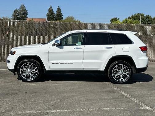 2022 Jeep Grand Cherokee LIMITED