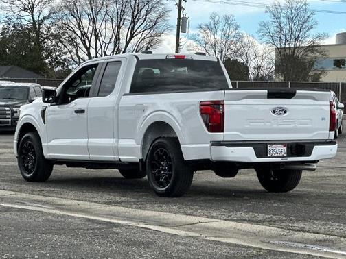 2025 Ford F-150 STX