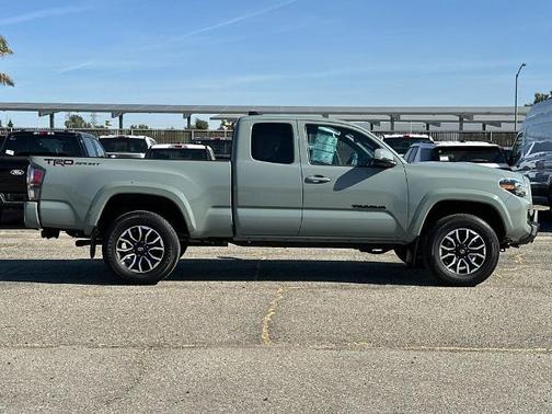 Lunar 2023 Toyota Tacoma
