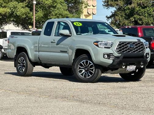 Lunar 2023 Toyota Tacoma