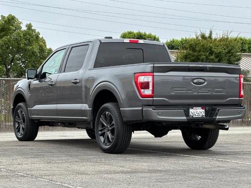 CARBONIZED GRAY METALLIC 2023 Ford F-150
