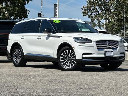 PRISTINE WHITE MET 3C 2023 Lincoln Aviator RESERVE
