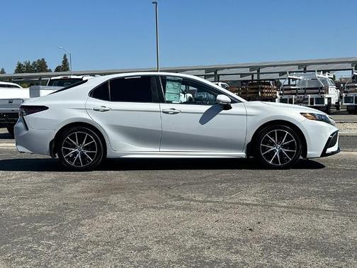 Ice Edge 2023 Toyota Camry