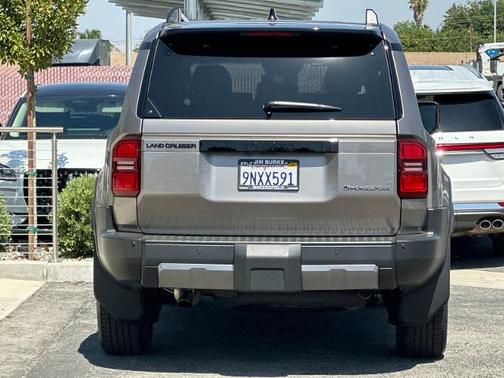 2024 Toyota Land Cruiser BASE