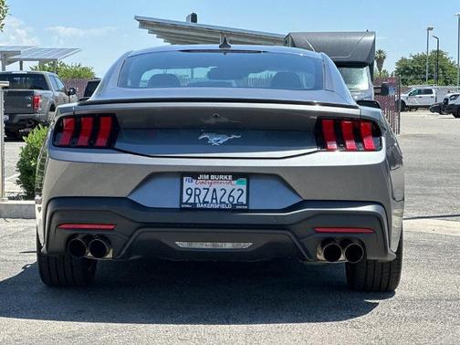 CARBONIZED GRAY METALLIC 2025 Ford Mustang I4CP