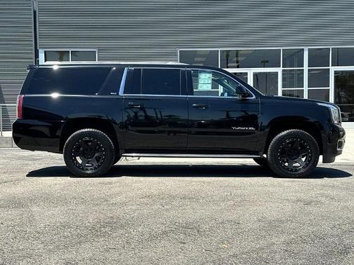 Onyx Black 2020 GMC Yukon XL SLT STANDARD EDITION