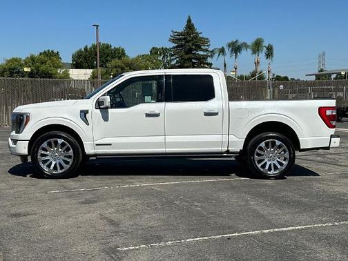 STAR WHITE METALLIC TRICOAT 2023 Ford F-150 XL