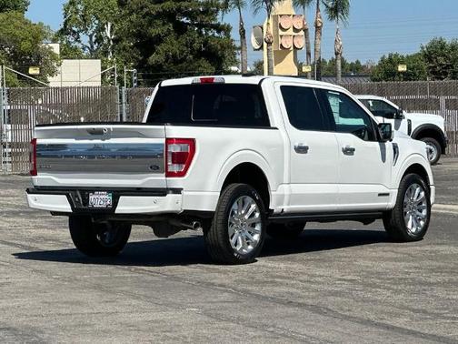 STAR WHITE METALLIC TRICOAT 2023 Ford F-150 XL