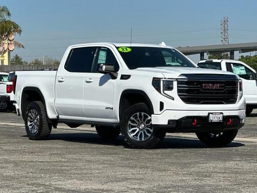 2022 GMC Sierra 1500 AT4