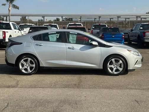 2019 Chevrolet Volt LT