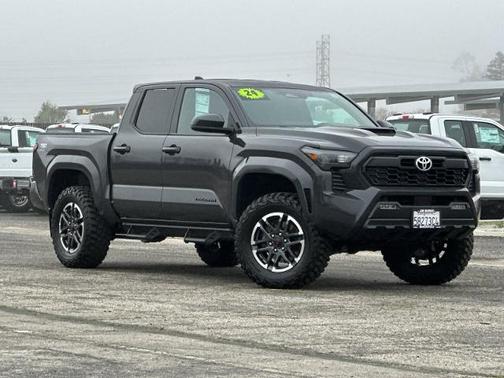 2024 Toyota Tacoma 