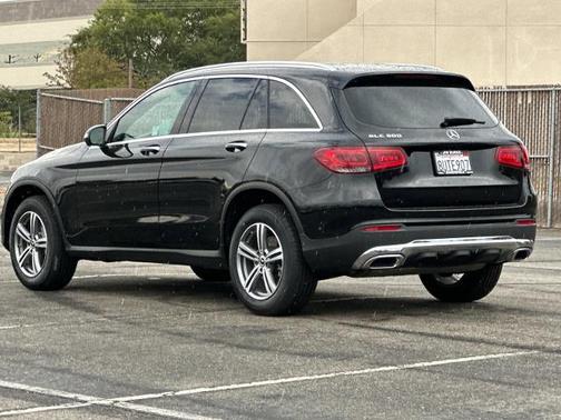 2021 Mercedes-Benz GLC 300 BASE