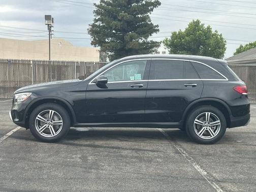 2021 Mercedes-Benz GLC 300 BASE