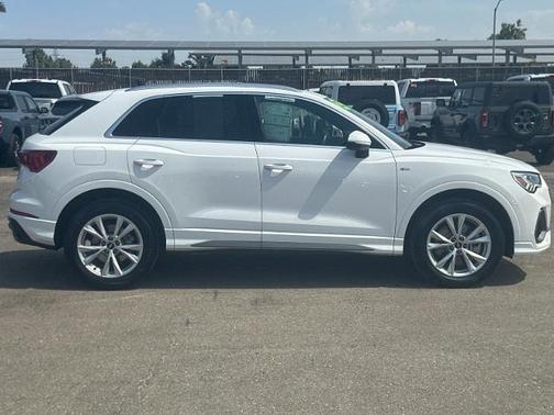 2022 Audi Q3 45 S LINE QUATTRO PREMIUM