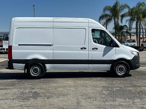 Star White 2023 Mercedes-Benz Sprinter 2500