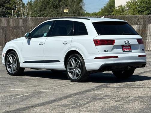 Glacier White Metallic 2018 Audi Q7 3.0T QUATTRO PRESTIGE