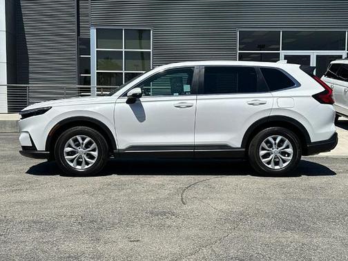 Platinum White Pearl 2025 Honda CR-V LX