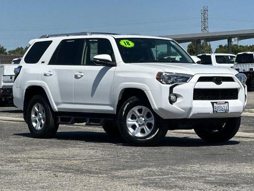 Super White 2018 Toyota 4Runner
