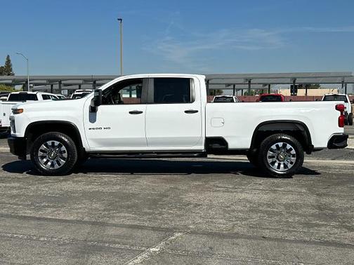 2022 Chevrolet Silverado 2500 CUSTOM