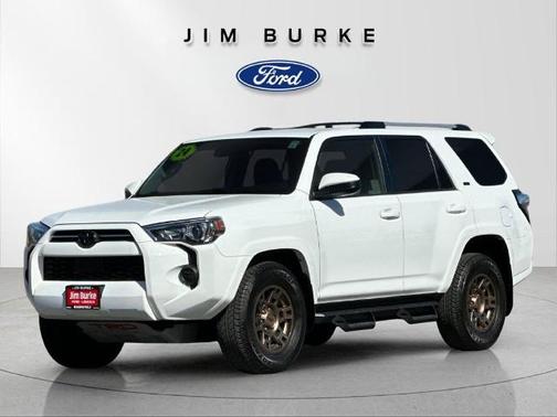 Ice 2024 Toyota 4Runner SR5