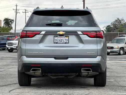 Sterling Gray 2023 Chevrolet Traverse PREMIER