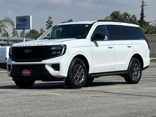 OXFORD WHITE 2025 Ford Expedition ACTIVE