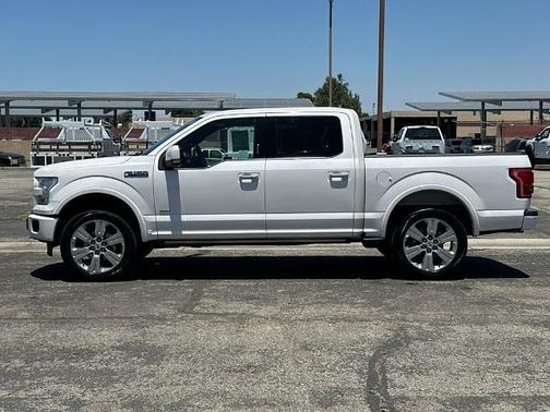 WHITE PLATINUM METALLIC TC 2017 Ford F-150