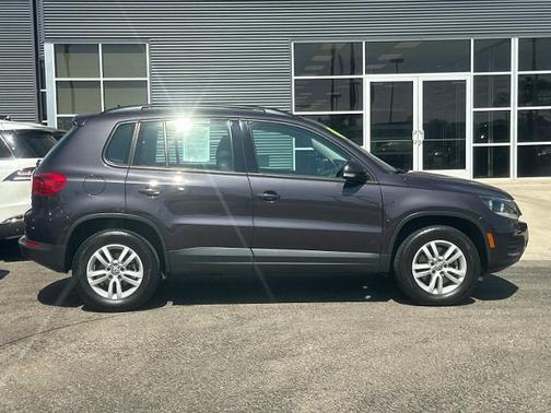 2016 Volkswagen Tiguan 