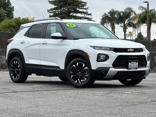 Summit White 2023 Chevrolet Trailblazer LT