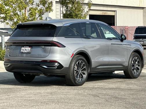 2024 Lincoln Nautilus PREMIERE