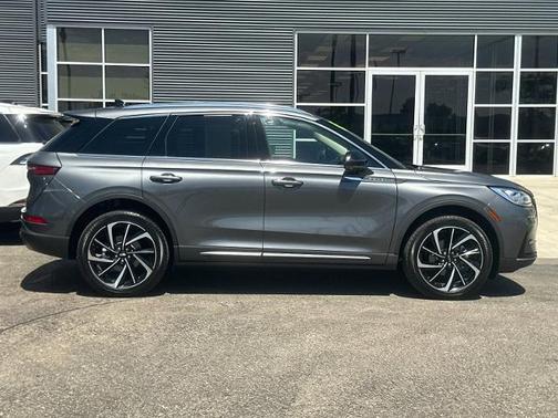 2024 Lincoln Corsair RESERVE