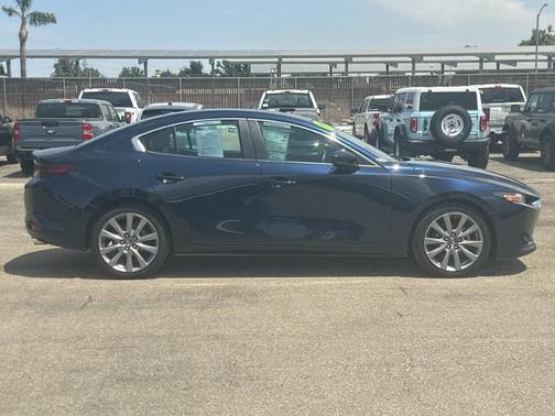 2019 Mazda Mazda3 PREFERRED